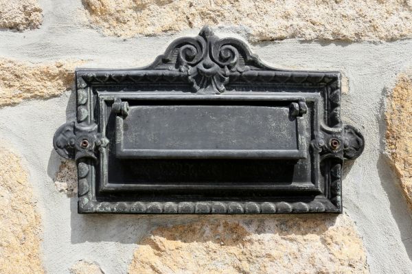 Stone Mailbox Installation in Springfield