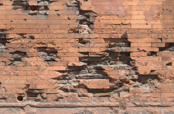 Damaged Brick Repair in Springfield